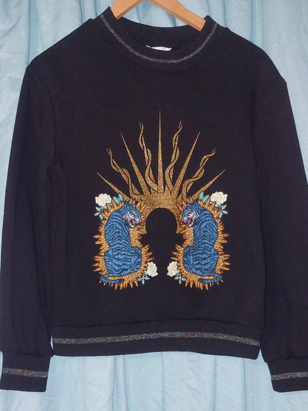 H&M Blue-Black Tigers Embroidered Flowers Sunburst Sweatshirt XS
